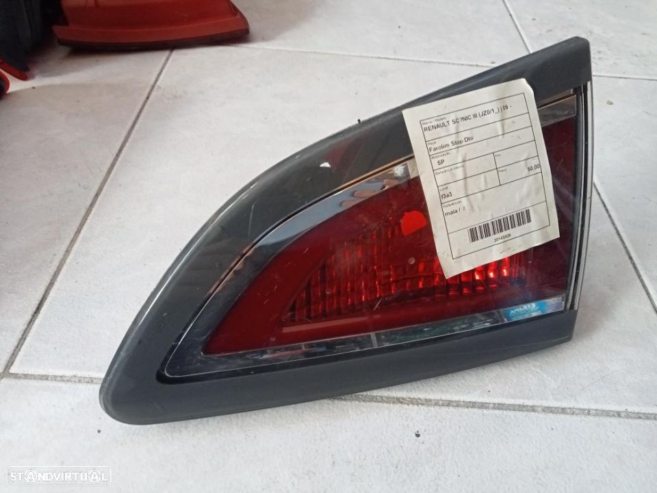 Farolim direito da mala Renault Scenic III / 265507464R - 1