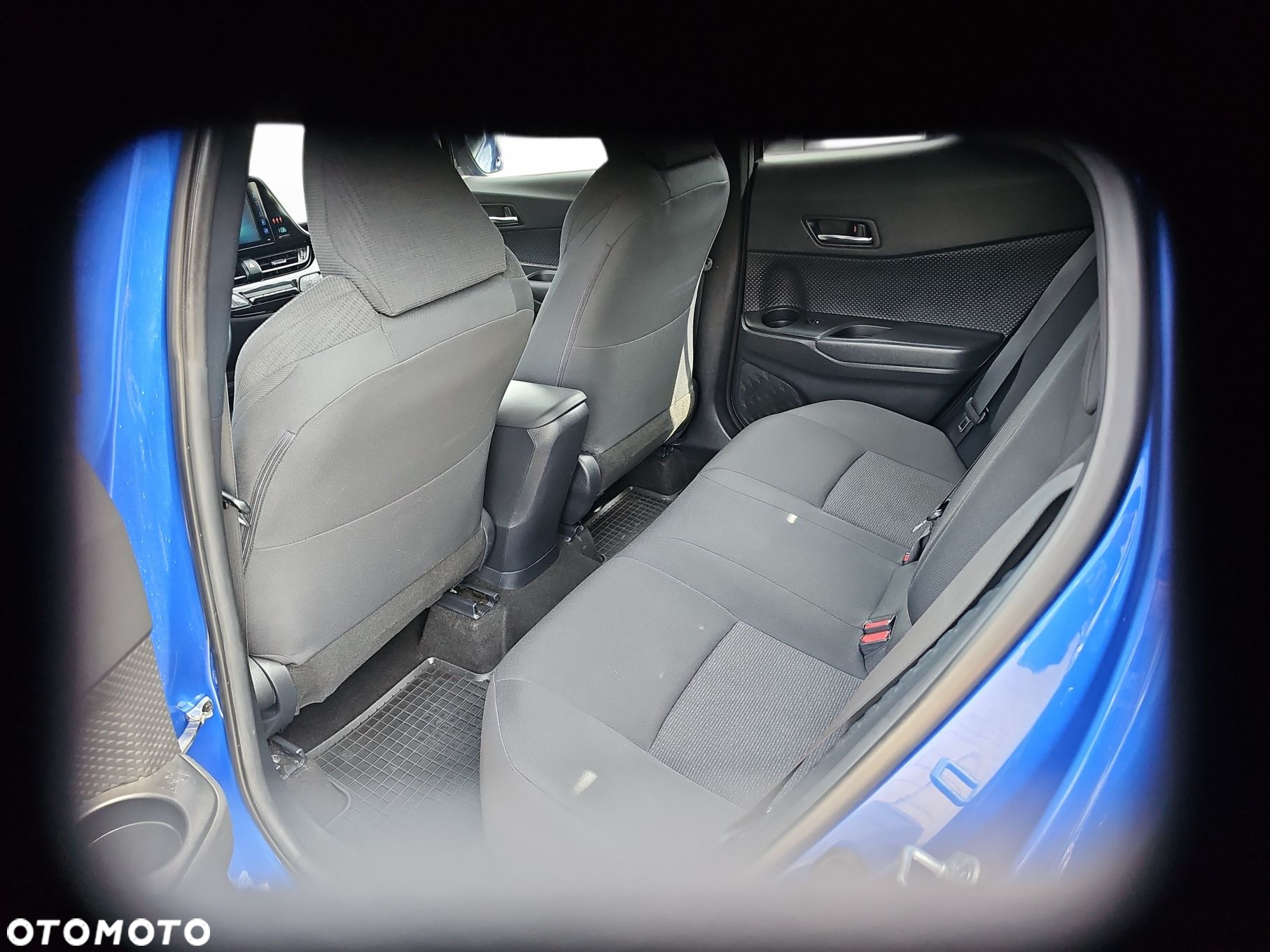Toyota C-HR 1.2 T GPF Premium - 10