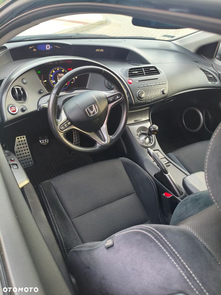 Honda Civic 1.8 TypeS - 6