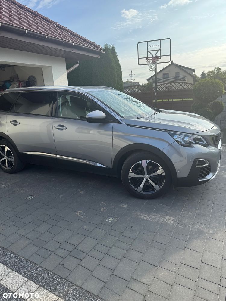 Peugeot 5008 1.5 BlueHDi Allure S&S EAT8 - 1