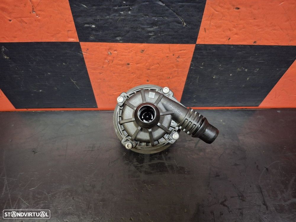 Bomba De Água Auxiliar 1 Mercedes-Benz Sprinter 3,5-T Caixa (907, 910) - 1