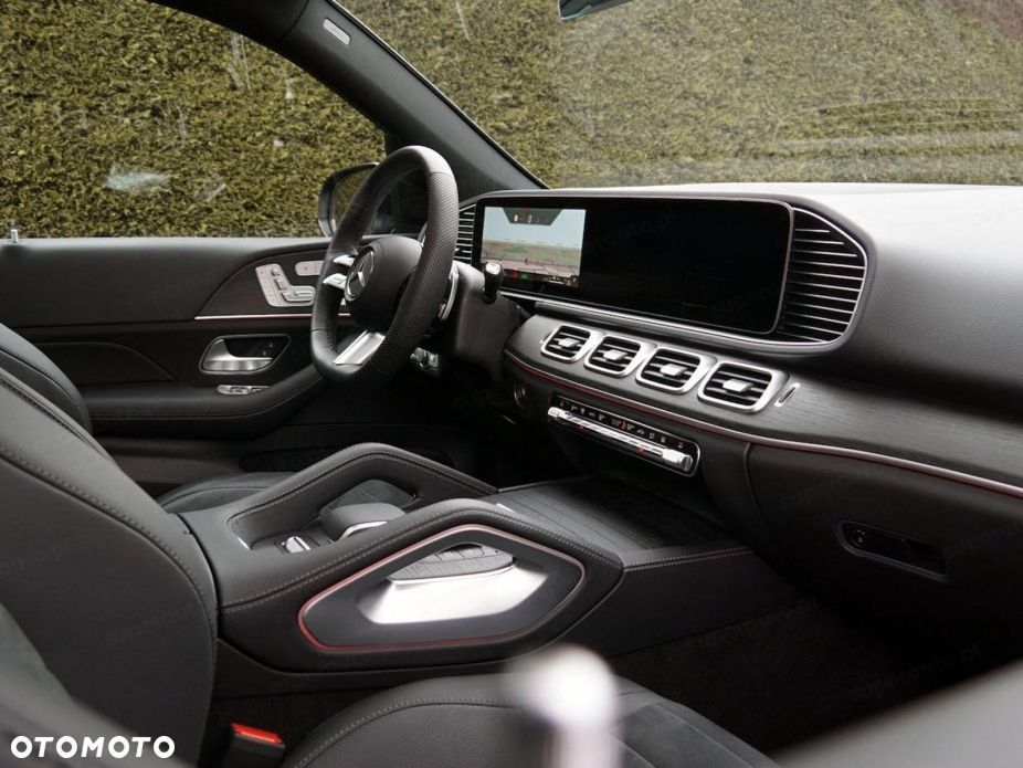Mercedes-Benz GLE 300 d mHEV 4-Matic AMG Line - 8
