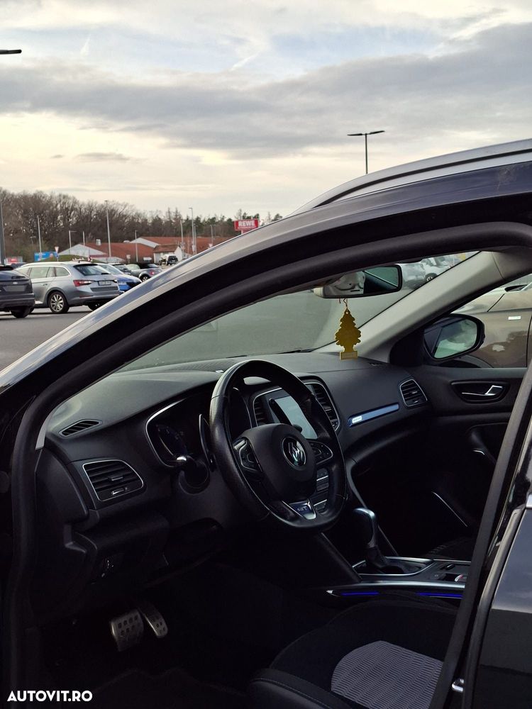 Renault Megane ENERGY TCe 205 EDC GT - 12