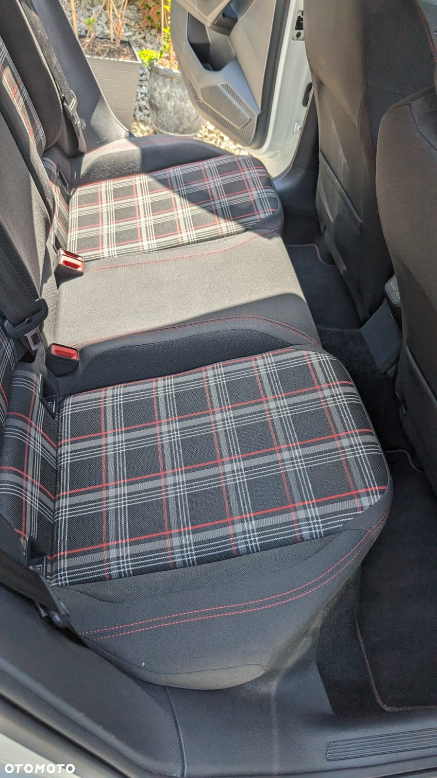 Volkswagen Polo 2.0 TSI OPF DSG GTI - 14