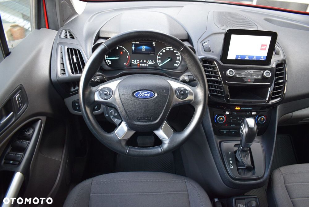 Ford Tourneo Connect Grand - 19