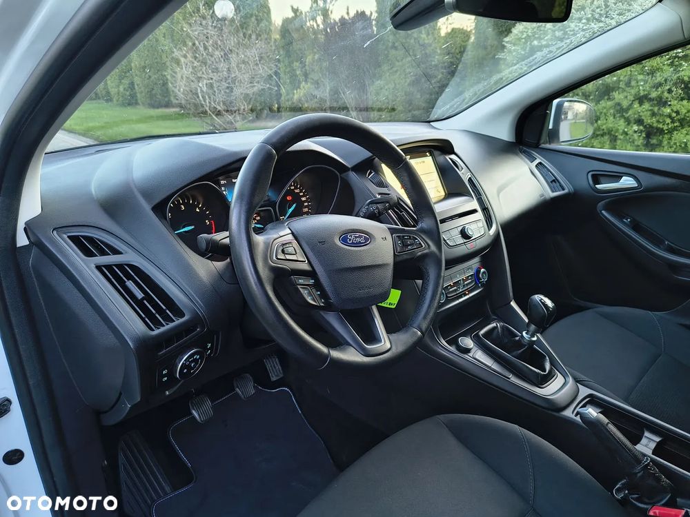 Ford Focus 1.5 TDCi ECOnetic 88g Start-Stopp-System Business - 14