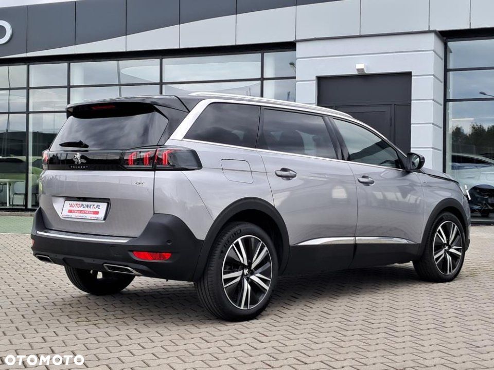 Peugeot 5008 - 4