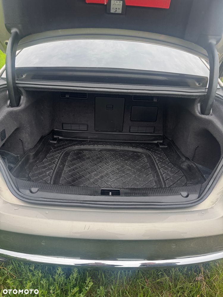 Audi A8 4.2 TDI Quattro - 9