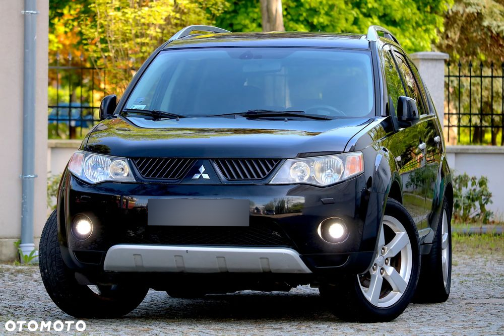 Mitsubishi Outlander 2.2 DID Intense + - 2