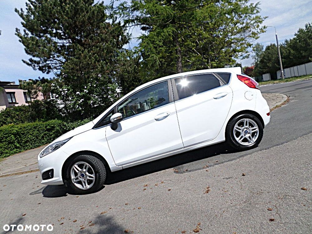Ford Fiesta 1.25 Titanium EU5 - 5