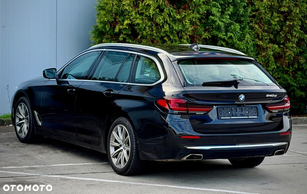 BMW Seria 5 540d xDrive mHEV Luxury Line - 16