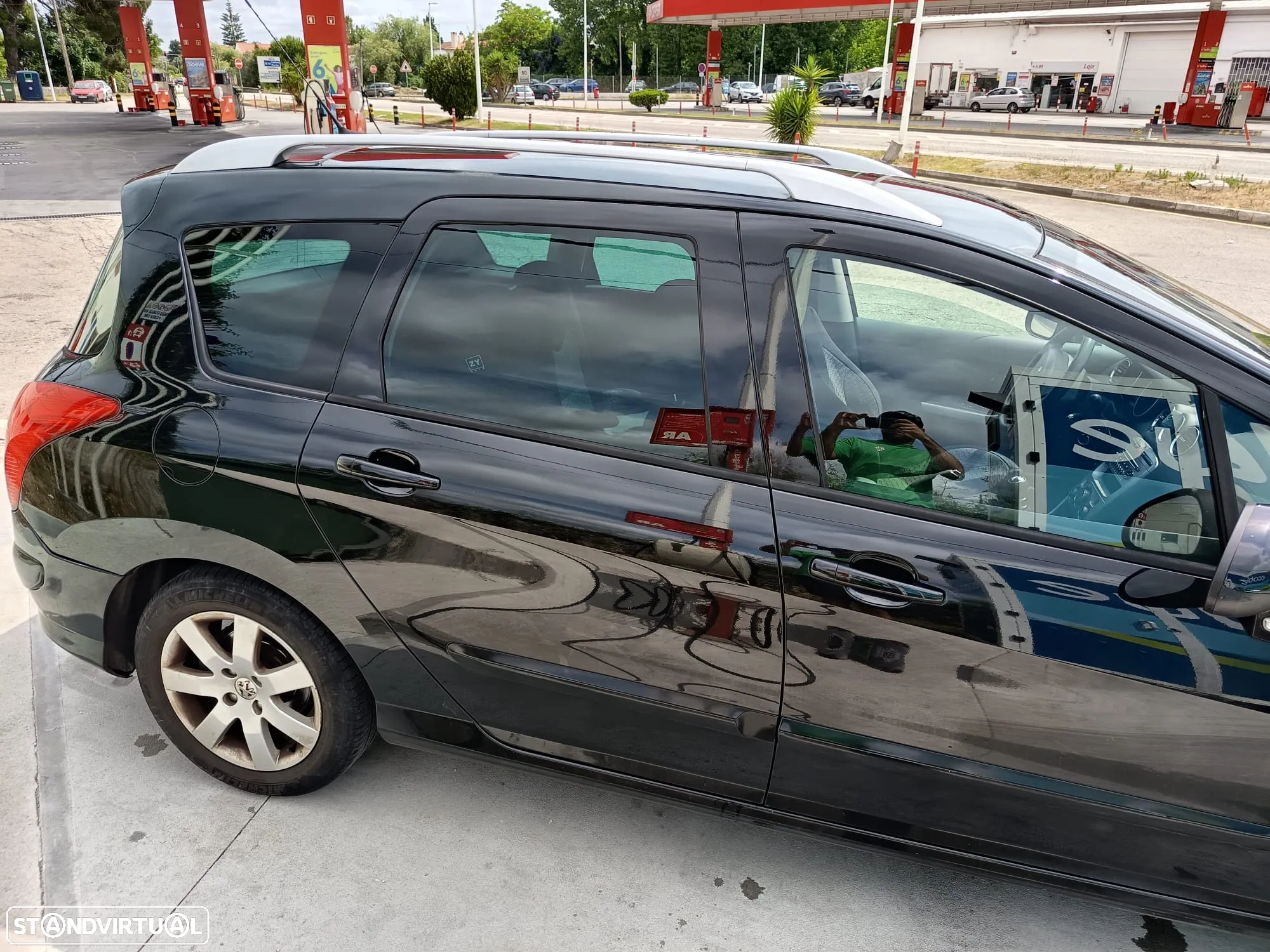 Peugeot 308 1.6 HDi Executive - 4
