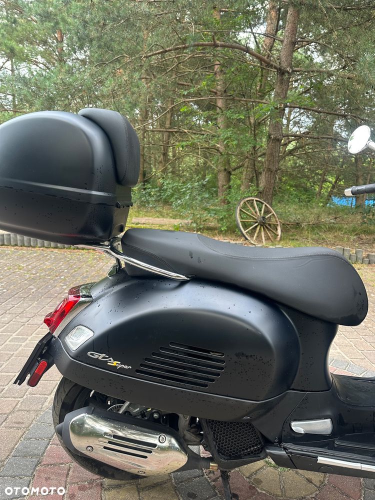 Piaggio Vespa - 4