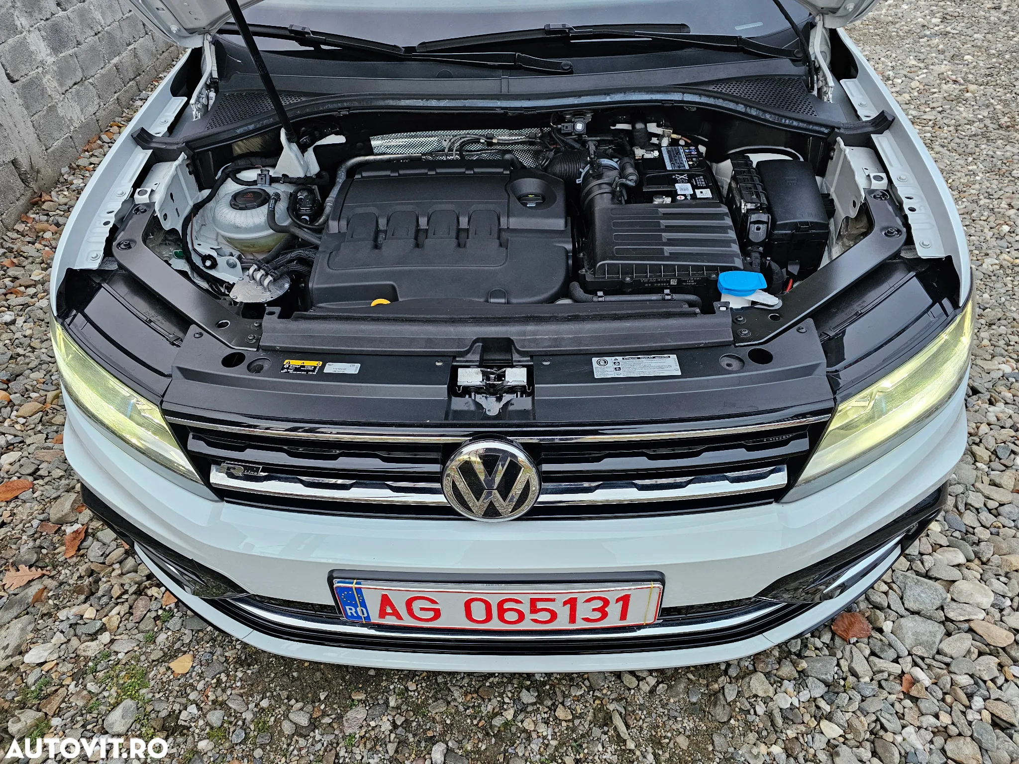 Volkswagen Tiguan 2.0 TDI SCR DSG R-Line - 15