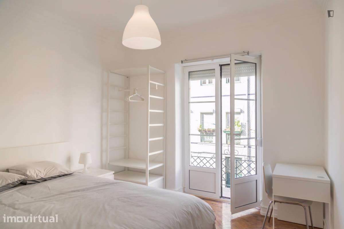 Quarto - localizado em Santa Apolónia Lisbon - Grande imagem: 4/7