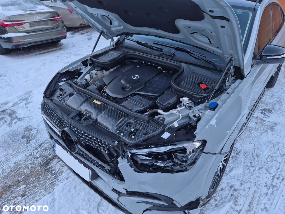 Mercedes-Benz GLE - 28