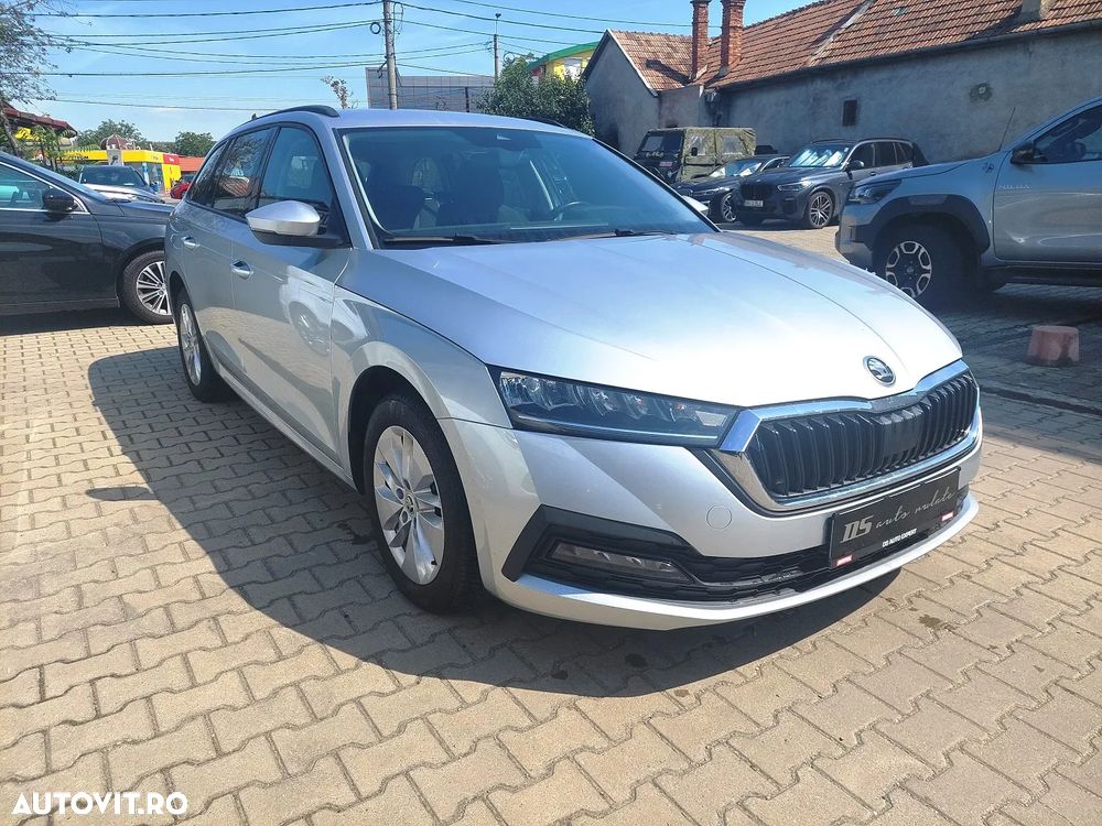 Skoda Octavia 2.0 TDI DSG Ambition - 2