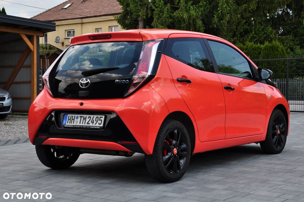 Toyota Aygo x-cite - 17