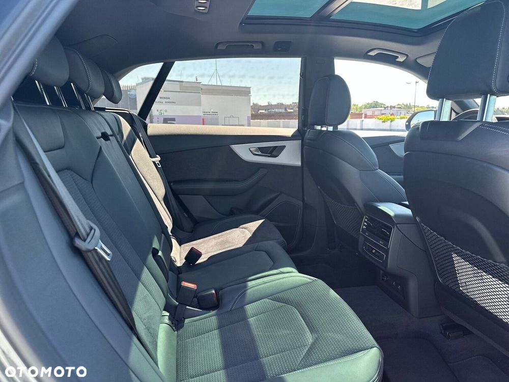 Audi Q8 - 22