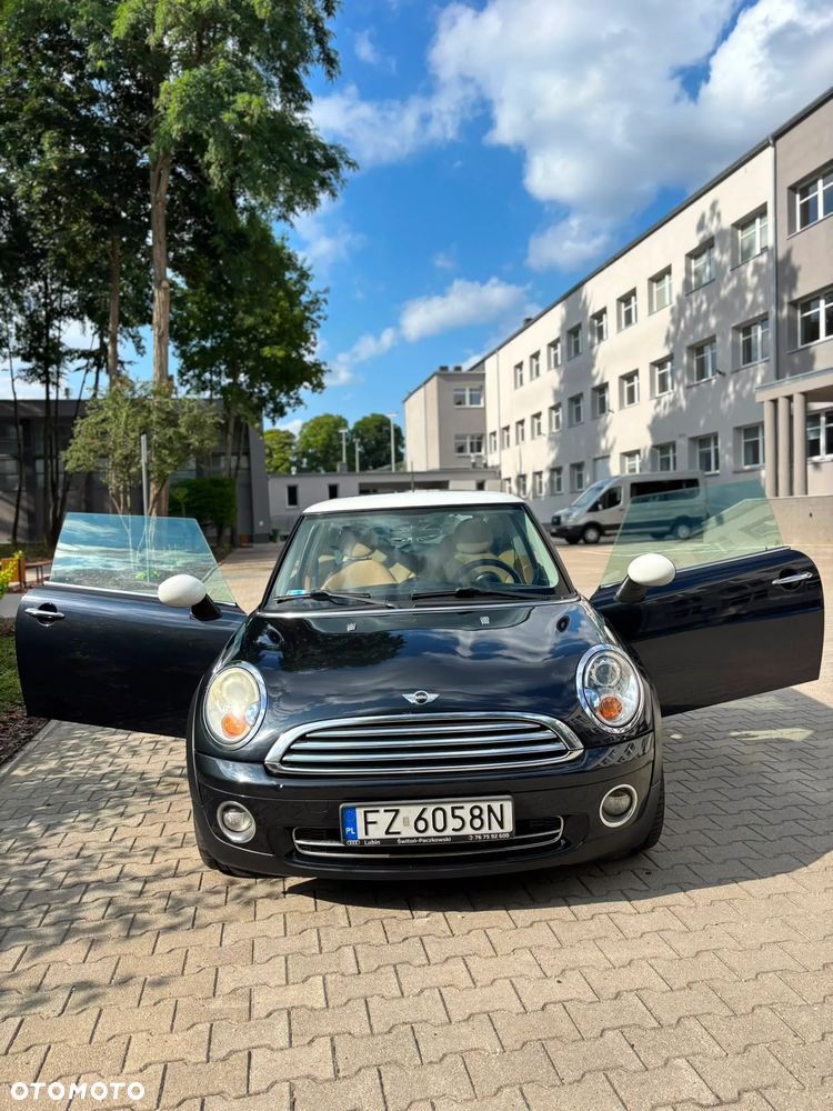 MINI Cooper - 1