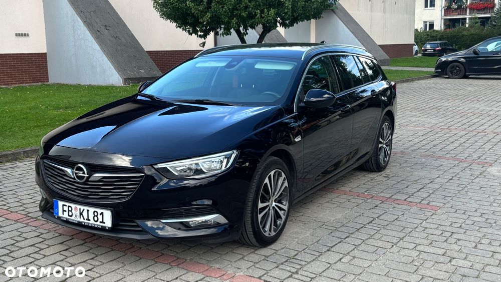 Opel Insignia - 1