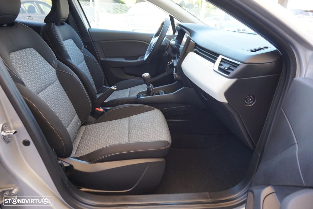 Renault Clio 1.0 TCe Evolution - 21