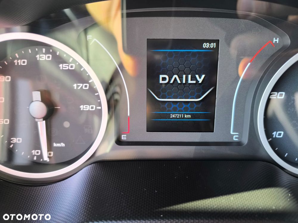 Iveco Daily 50C18 Plandeka, 12 Palet, Sypialnia, Firana+Drzwi z tyłu. - 20