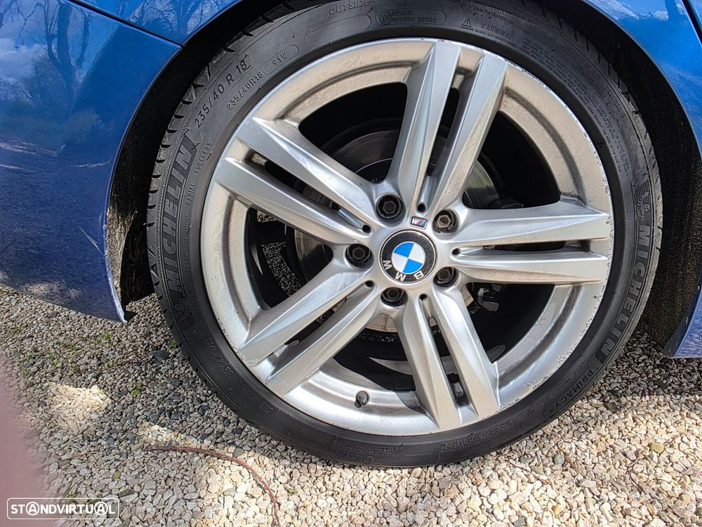 BMW 125 d Pack M - 18