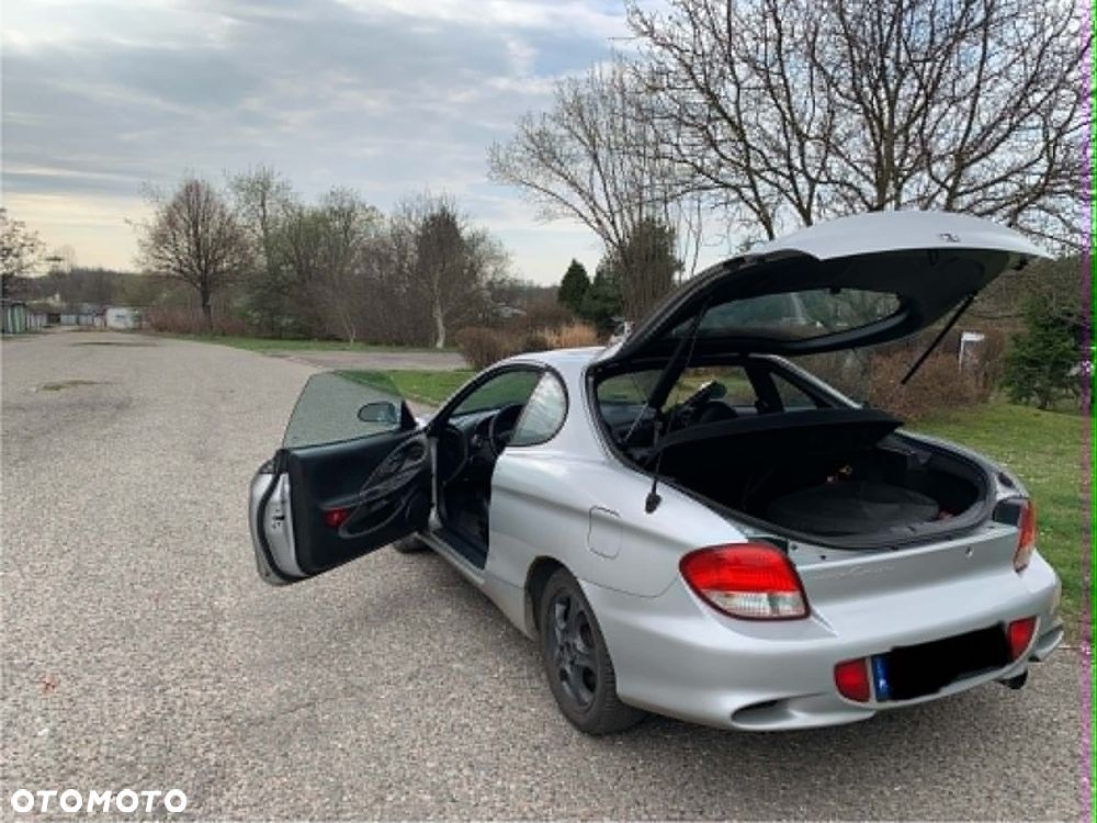 Hyundai Coupe 1.6 - 9