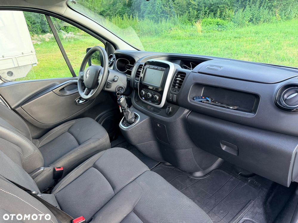 Renault Trafic - 6