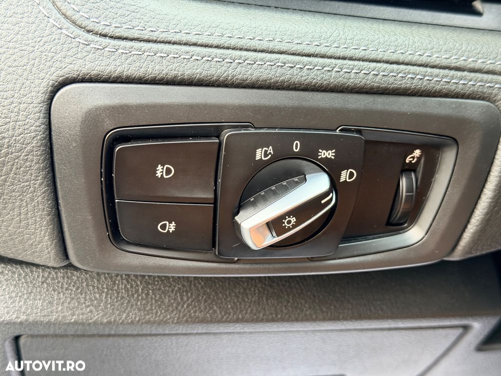 BMW Seria 2 218d Active Tourer Luxury Line - 11