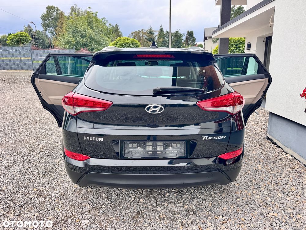 Hyundai Tucson blue 1.7 CRDi 2WD Passion - 13