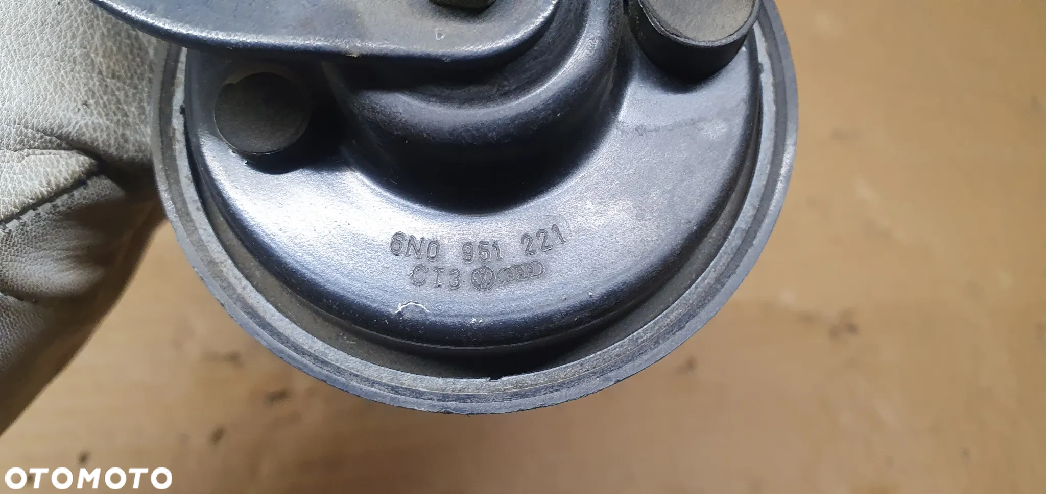 Klakson sygnał dźwiękowy VW Touareg 6N0951221 7L6951185 - 4
