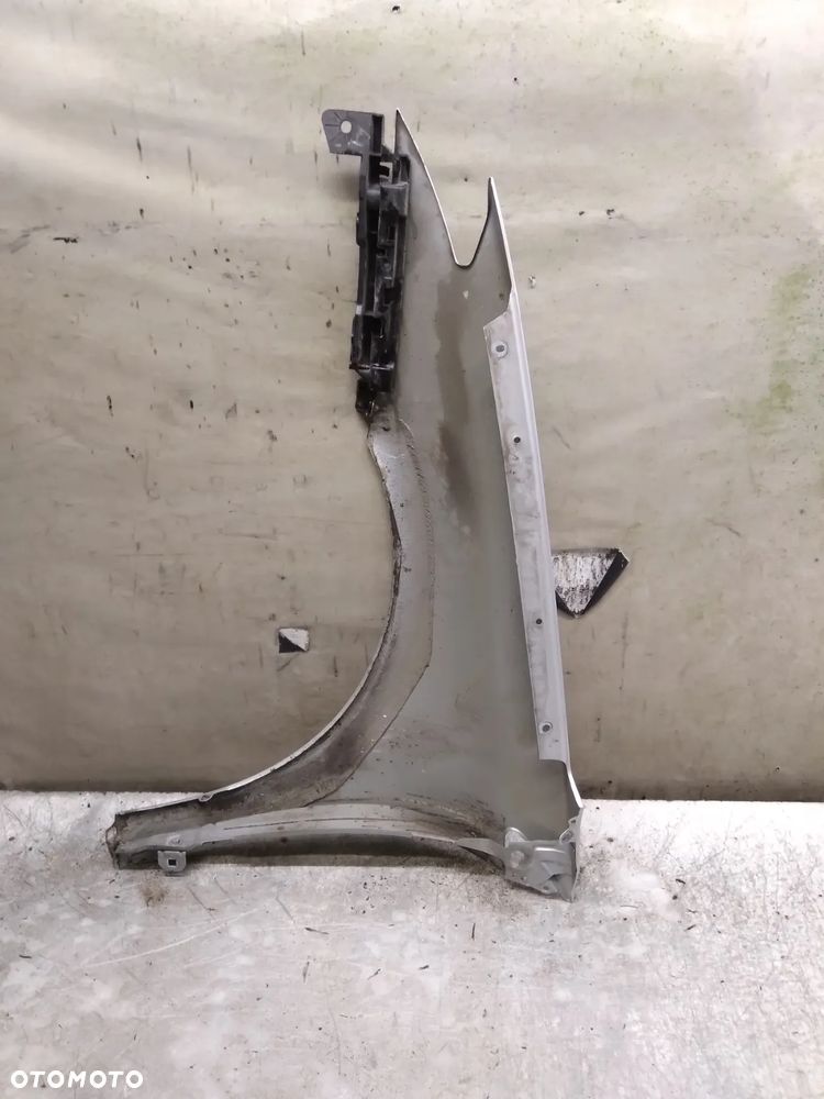 RENAULT LAGUNA III 3 BŁOTNIK PRZEDNI PRZOD PRAWY TED69 SREBRNY - 4