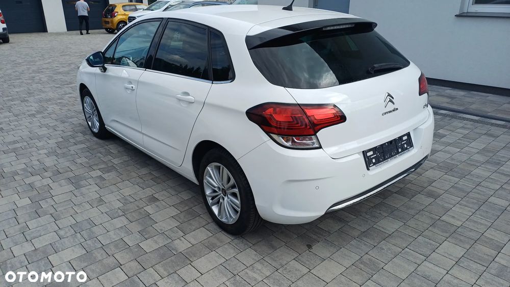 Citroën C4 PureTech 110 Selection - 4