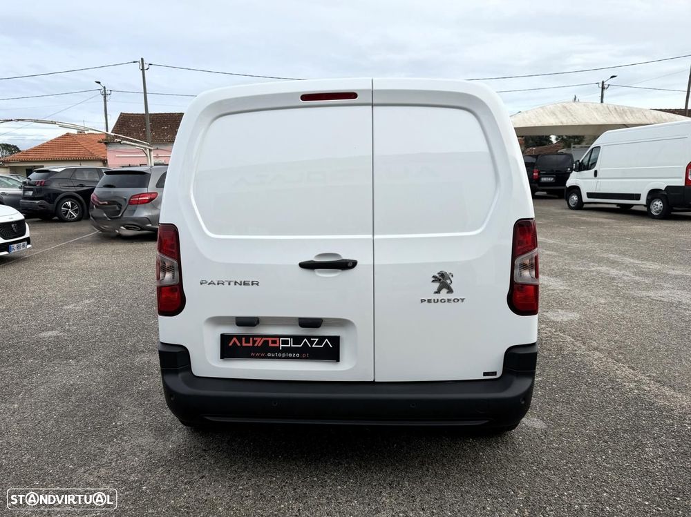 Peugeot Partner 1.5 HDI 100 cv 3L - 6
