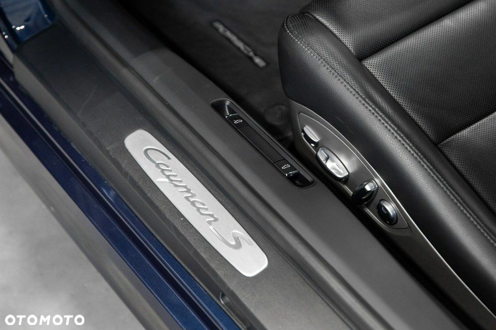 Porsche Cayman S PDK - 32