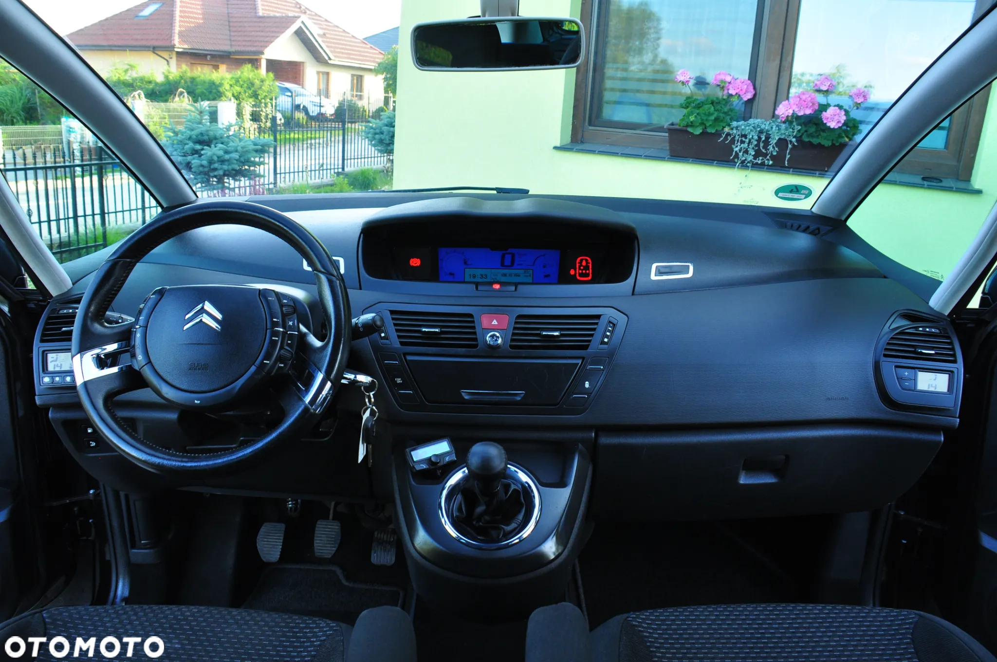 Citroën C4 Picasso 1.8 16V Style - 22