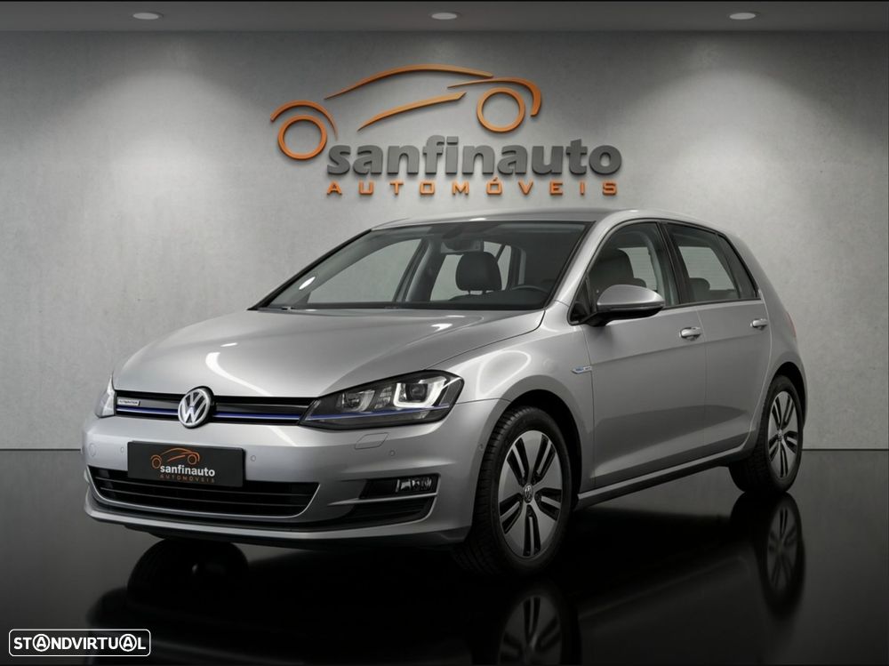 VW Golf 1.6 TDi Highline - 5