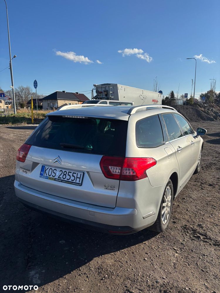 Citroën C5 HDi 135 FAP Confort - 5