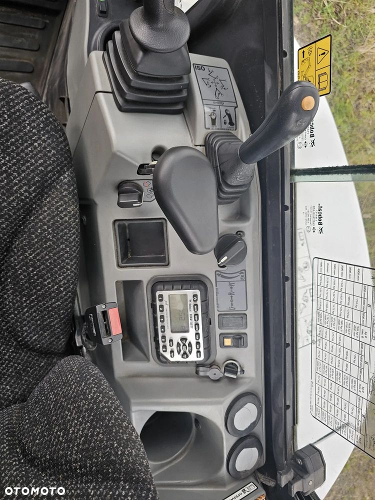 Bobcat E50 - 9