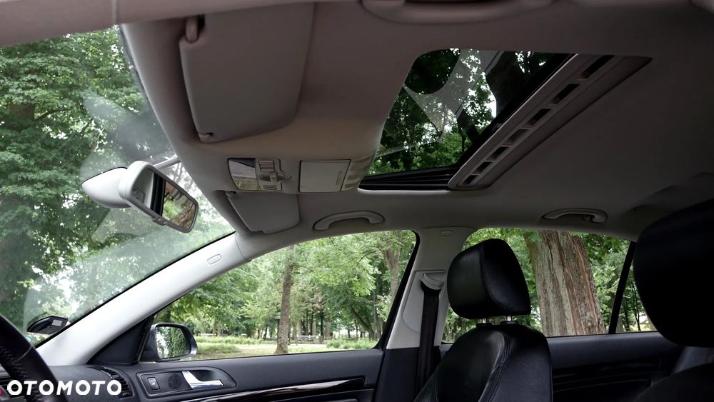 Skoda Octavia 2.0 FSI Automatik Laurin & Klement - 5