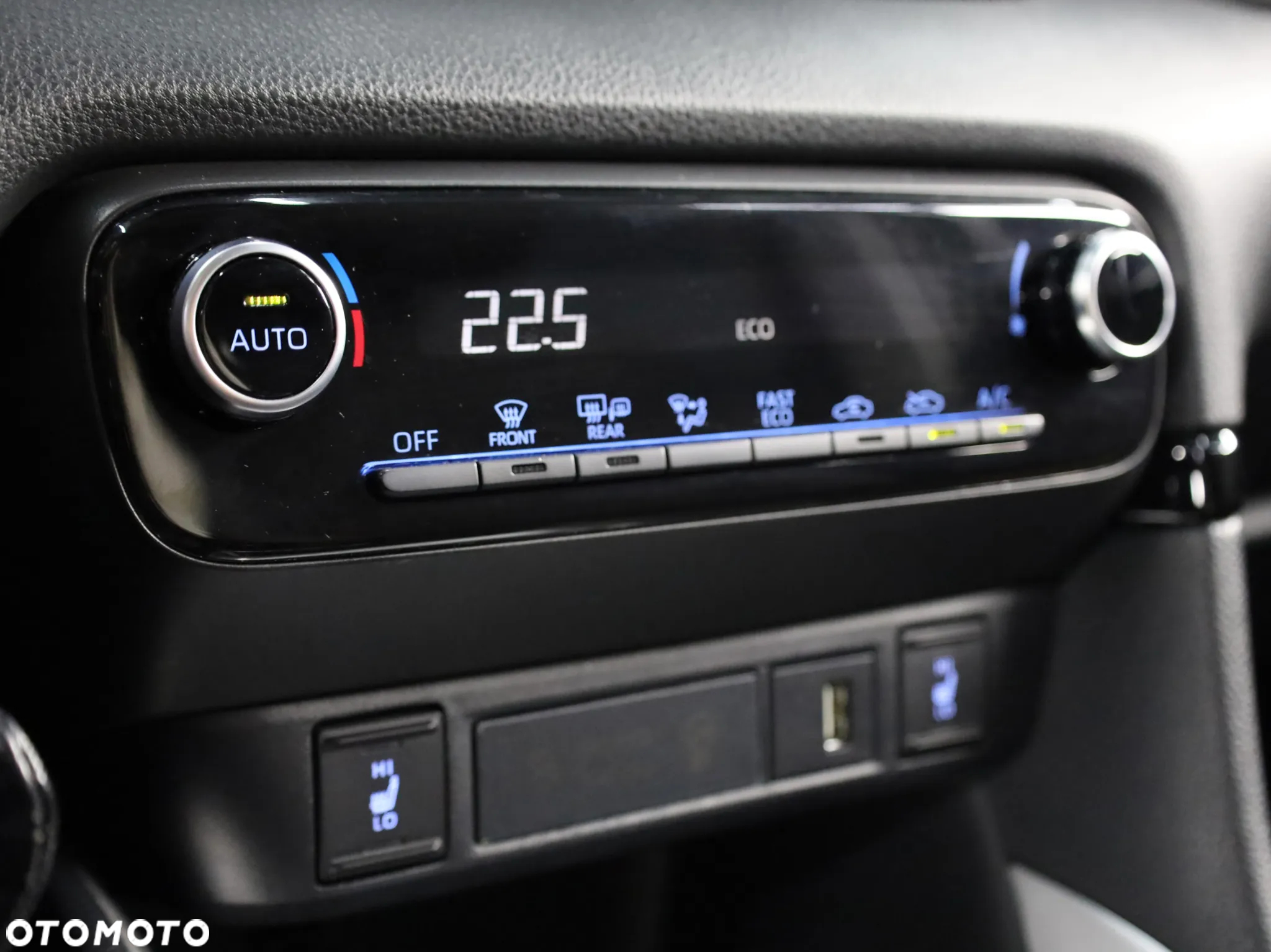 Toyota Yaris Hybrid 1.5 Comfort - 25
