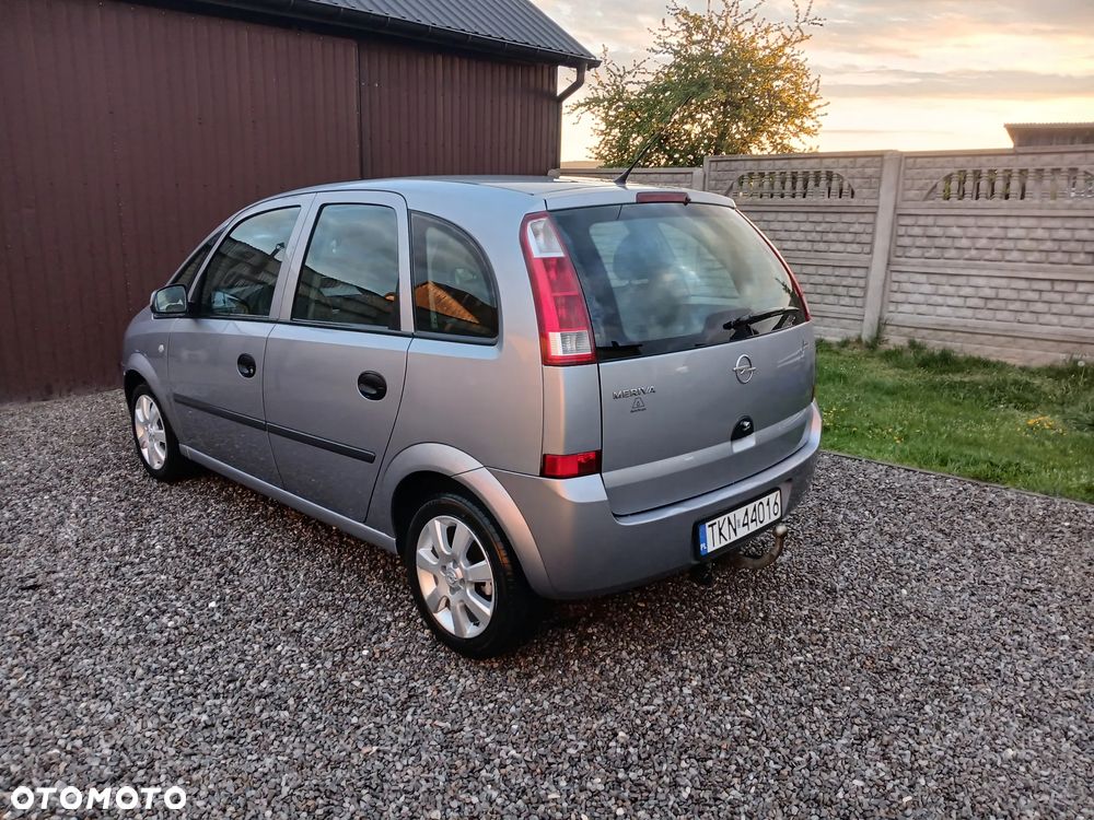 Opel Meriva 1.6 Cosmo - 9