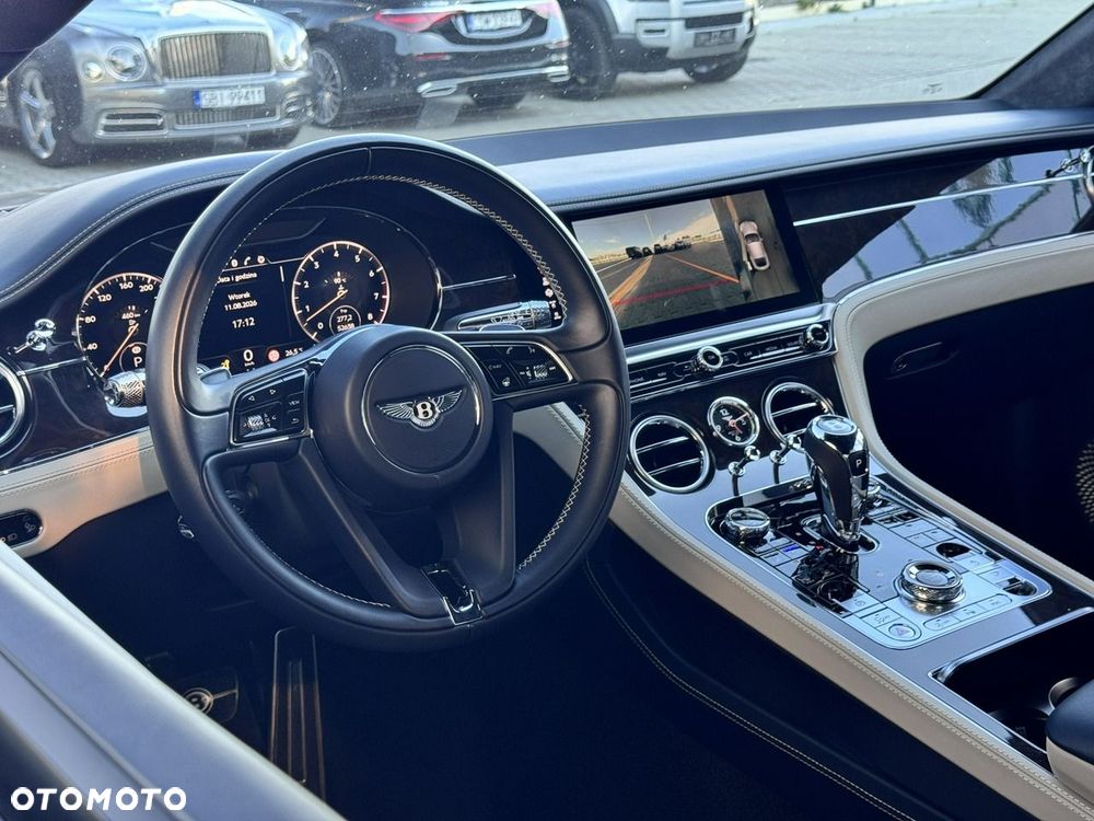 Bentley Continental GT V8 - 27