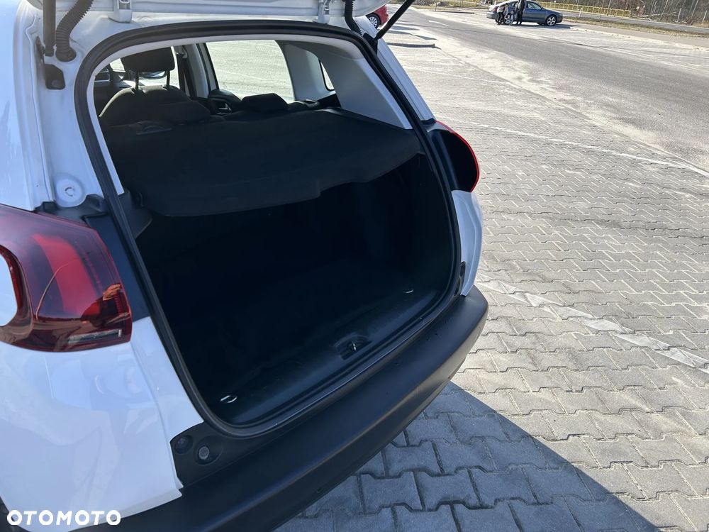 Peugeot 2008 1.5 BlueHDi Active S&S - 18