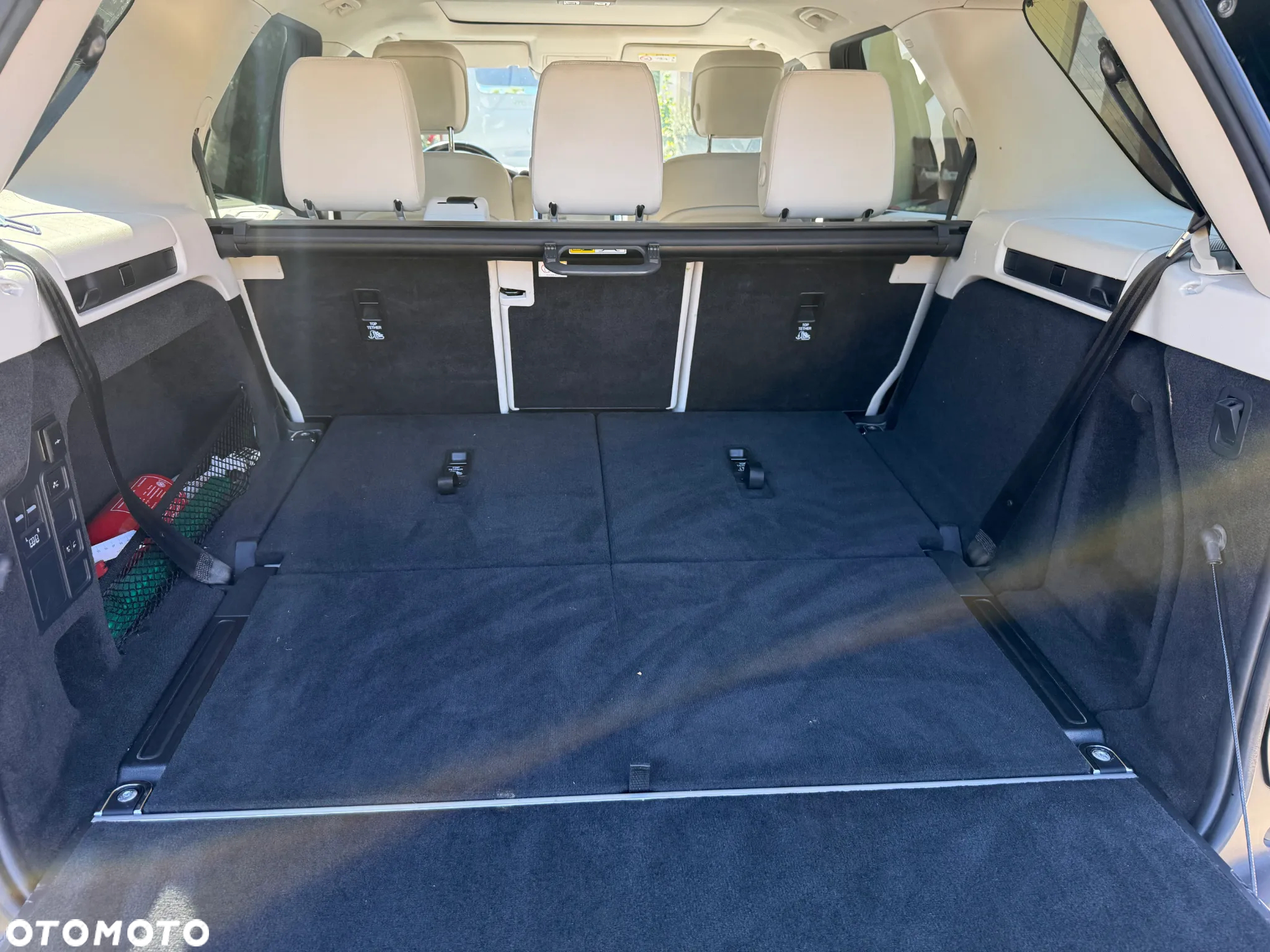 Land Rover Discovery - 13