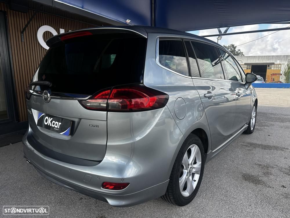 Opel Zafira 2.0 CDTI Cosmo - 10