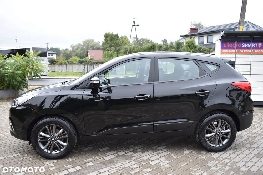 Hyundai ix35 blue 1.6 2WD Finale Gold - 4