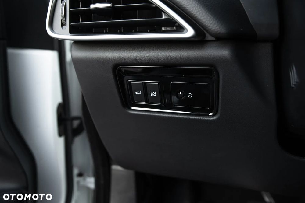 Jaguar F-Pace 25d AWD Prestige - 23